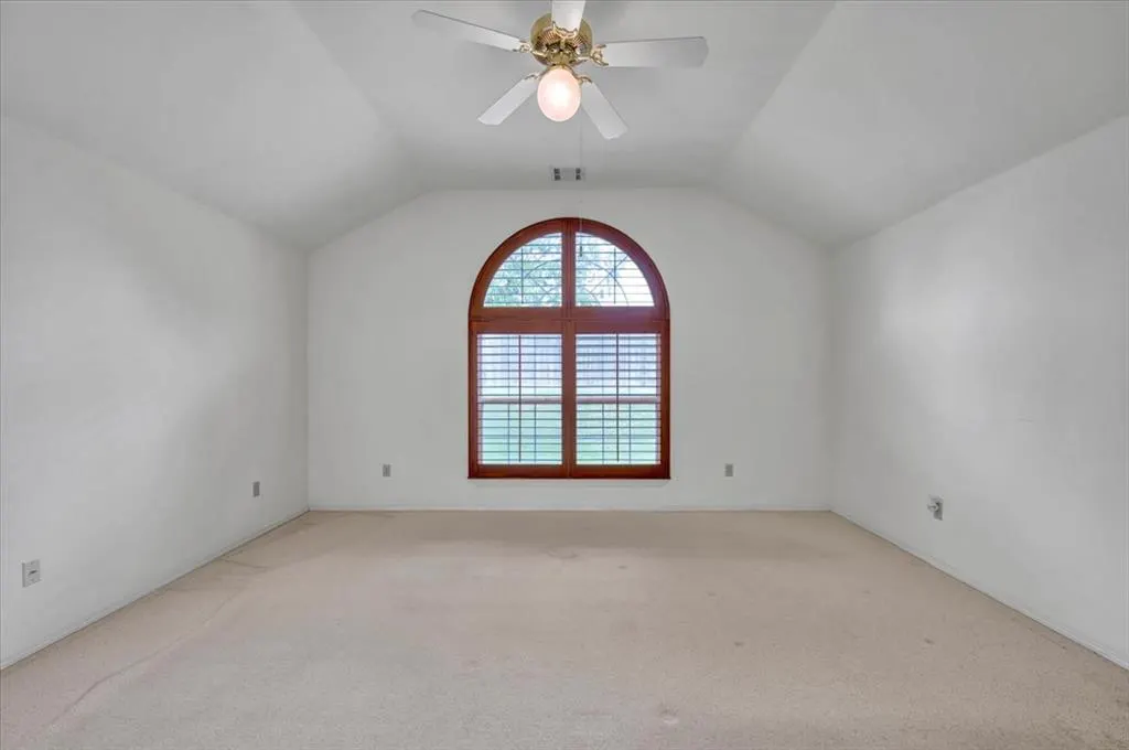 Photo 31 — 2455 Manchester Drive 41, Oklahoma City, OK 73120