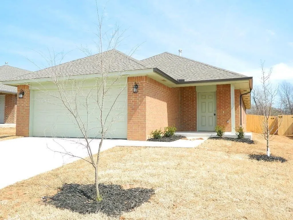 Front exterior — 204 Saint Charles Way, Midwest City, OK 73130
