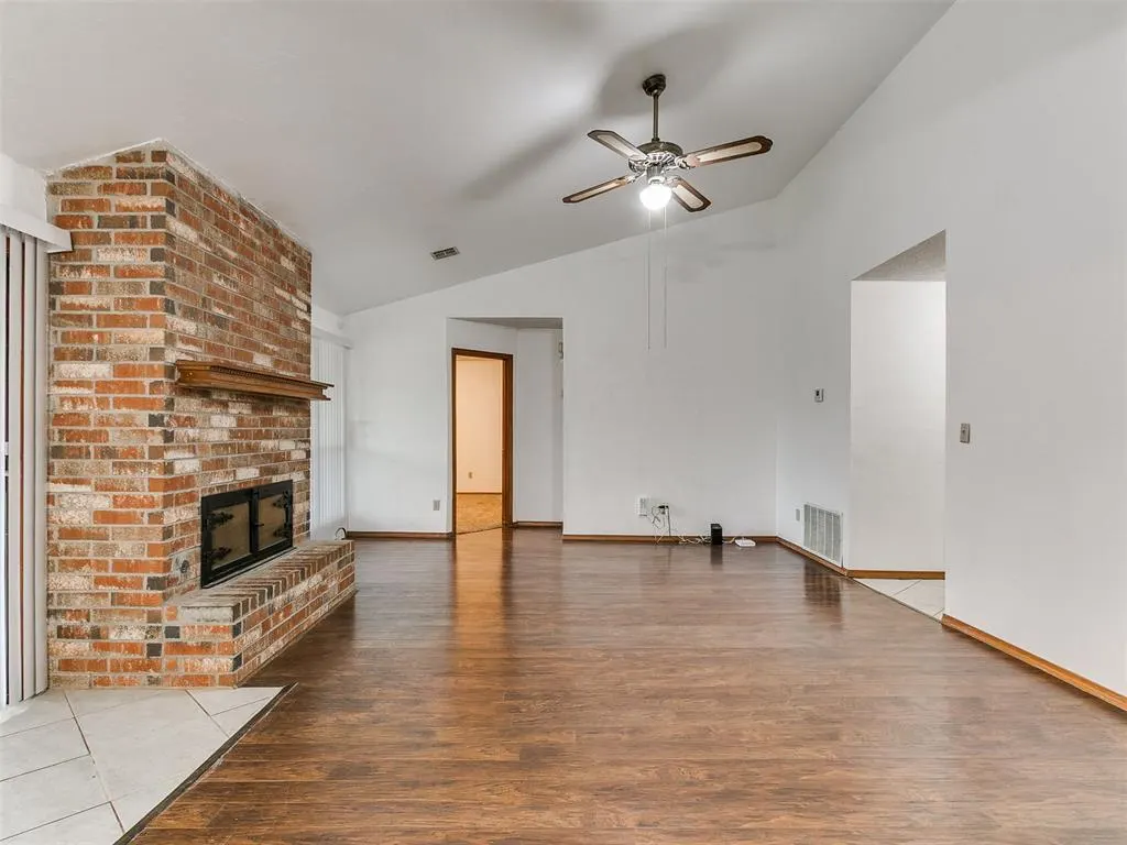 Photo 4 — 10145 Southridge Drive, Oklahoma City, OK 73159