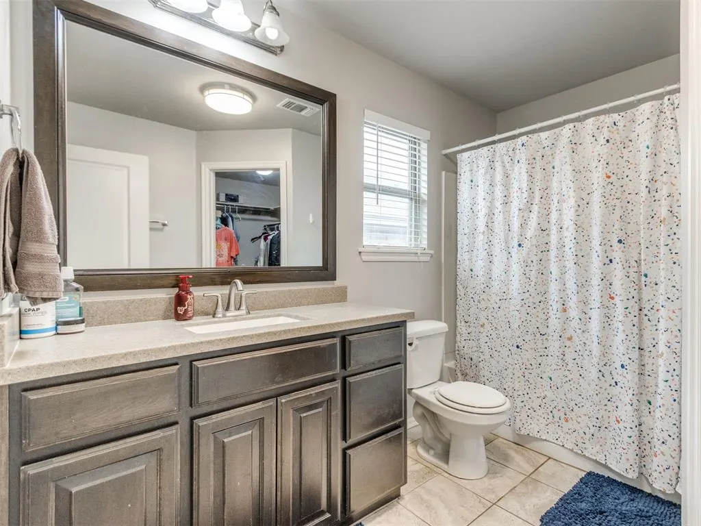 Photo 5 — 2821 NW 188th Street, Edmond, OK 73012