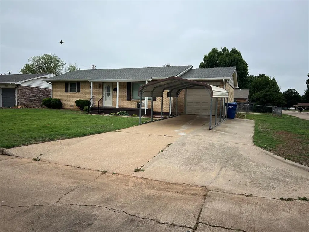 Photo 2 — 1100 SW 8th Street, Anadarko, OK 73005