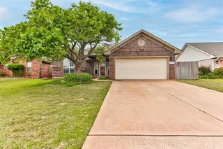 Sold home at 1109 NE 25th Street