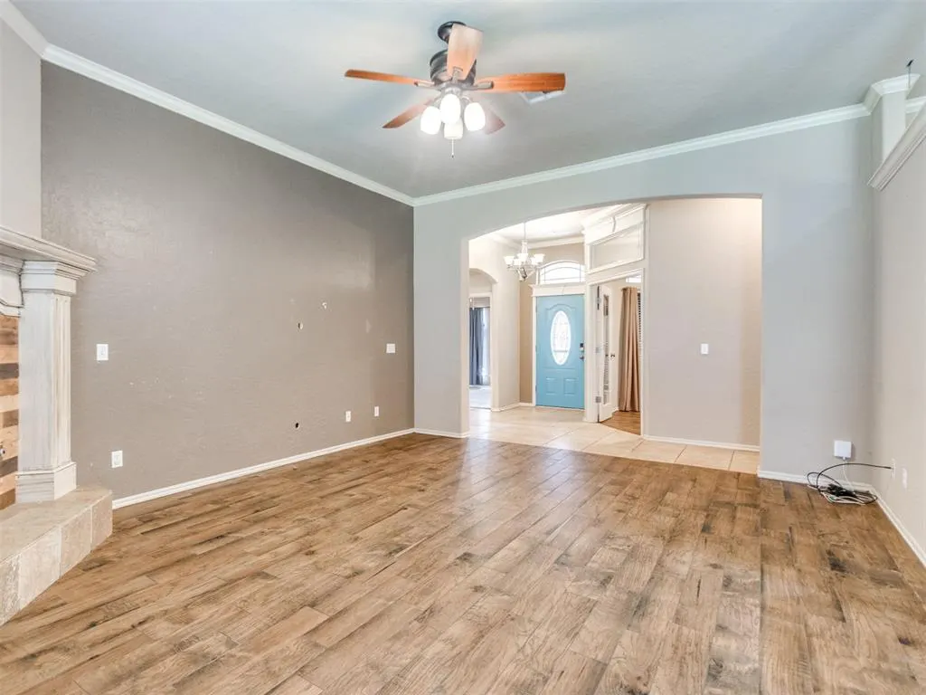 Photo 12 — 713 N Elk Way, Mustang, OK 73064