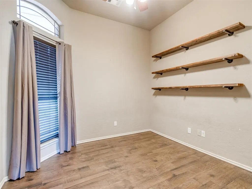 Photo 39 — 713 N Elk Way, Mustang, OK 73064