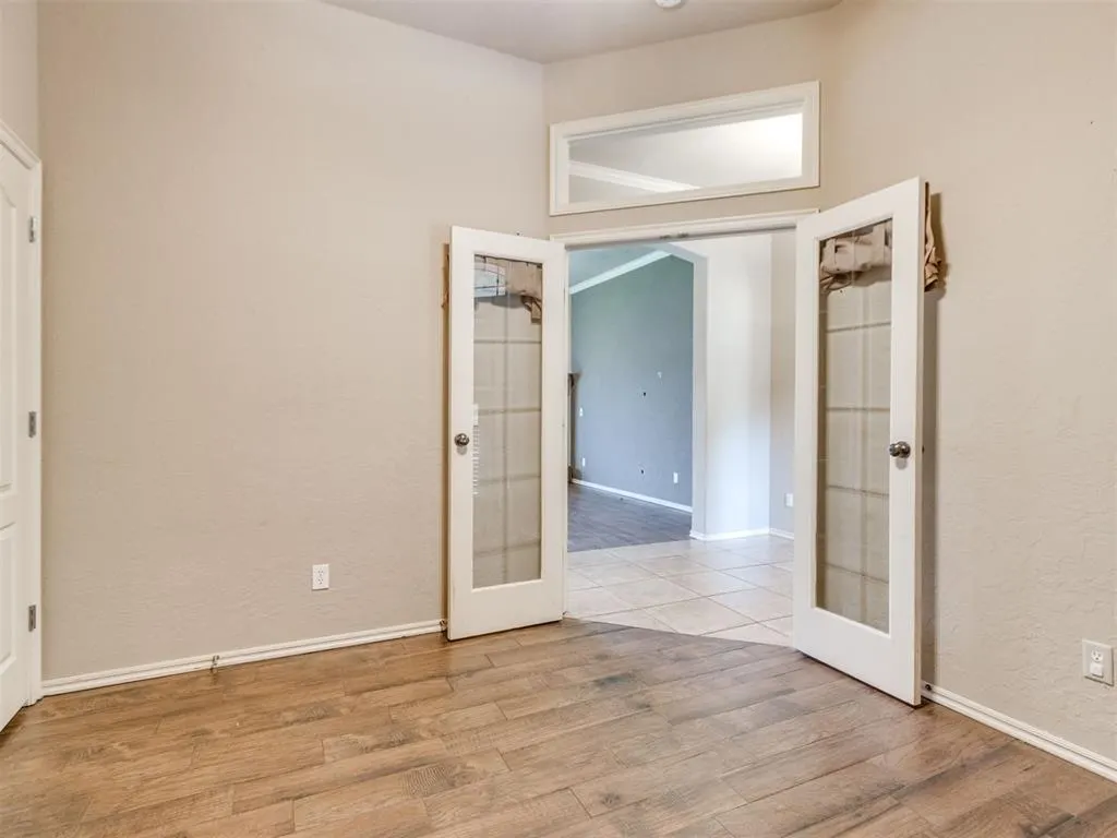 Photo 40 — 713 N Elk Way, Mustang, OK 73064