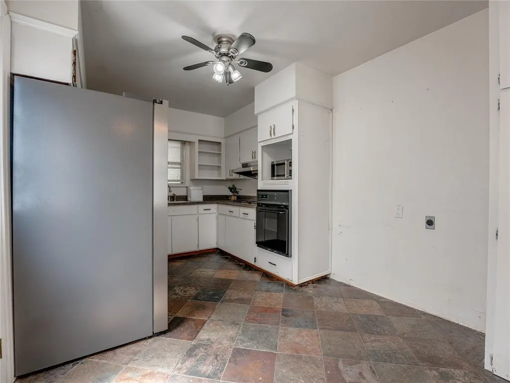 Photo 11 — 2532 NW 30th Street, Oklahoma City, OK 73112