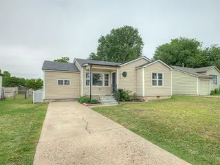 Sold home at 7205 NW 45th Street