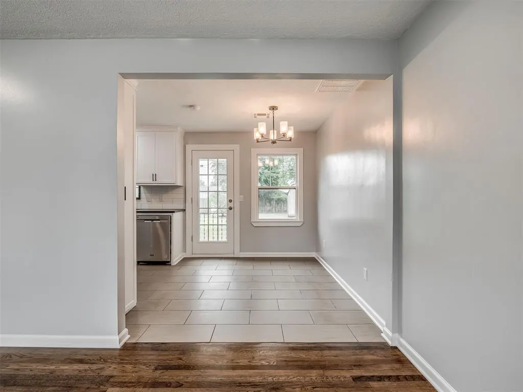 Photo 8 — 7205 NW 45th Street, Bethany, OK 73008