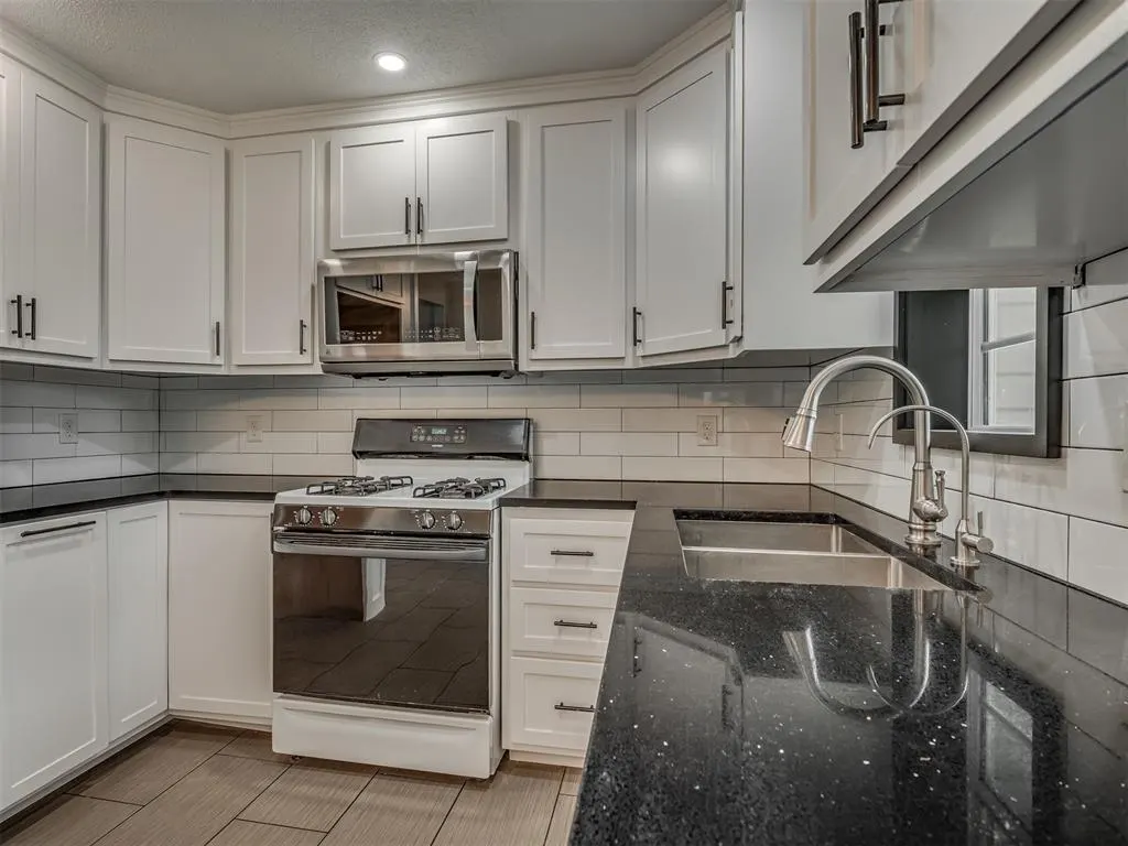 Photo 17 — 7205 NW 45th Street, Bethany, OK 73008