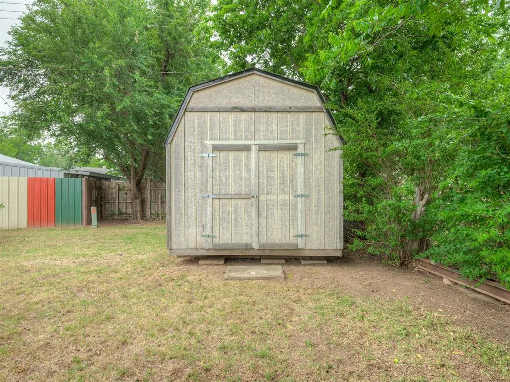 Photo 41 — 7205 NW 45th Street, Bethany, OK 73008