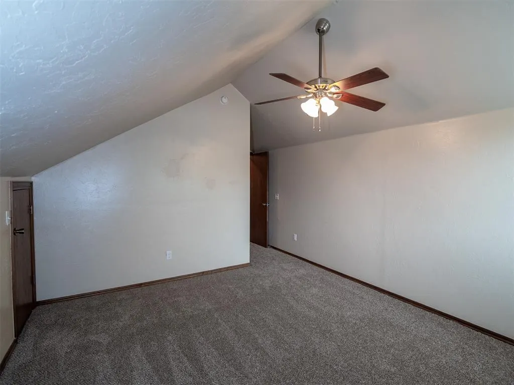 Photo 16 — 621 SW 150th Street, Oklahoma City, OK 73170