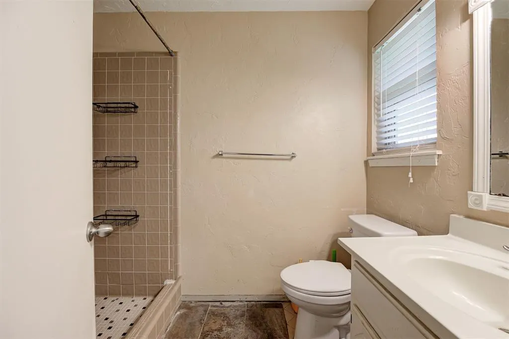 Photo 12 — 8917 NW 83rd Street, Oklahoma City, OK 73132