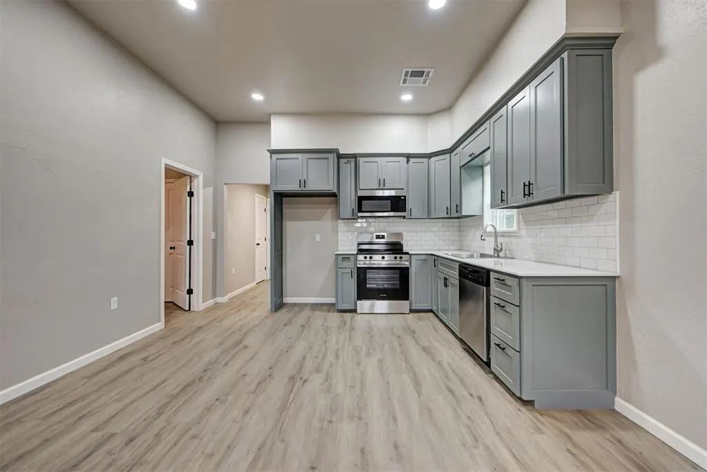 Photo 15 — 1017 E Cavanaugh Street, El Reno, OK 73036