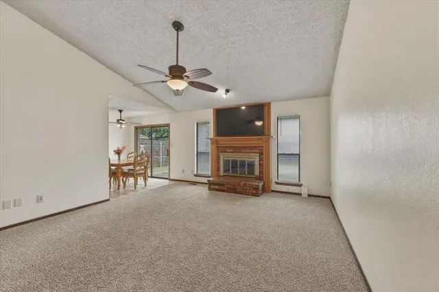 Photo 4 — 605 Golden Eagle Drive, Norman, OK 73072