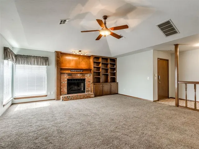 Photo 8 — 2901 Summer Set Trail, Edmond, OK 73012