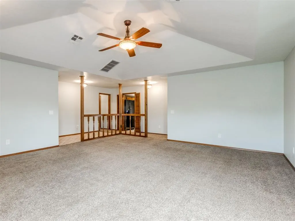 Photo 9 — 2901 Summer Set Trail, Edmond, OK 73012