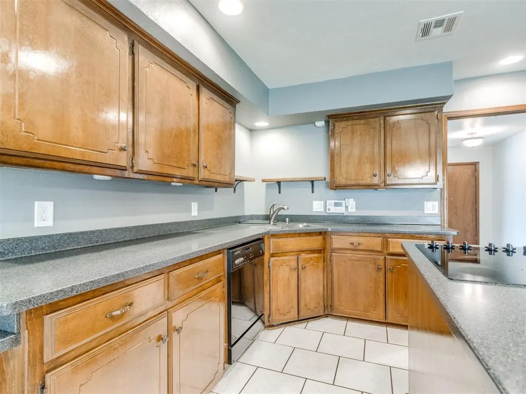 Photo 17 — 2901 Summer Set Trail, Edmond, OK 73012
