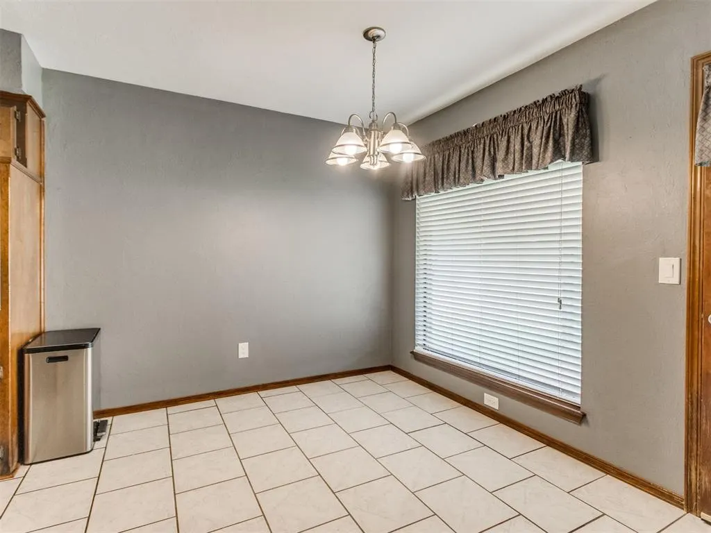 Photo 21 — 2901 Summer Set Trail, Edmond, OK 73012