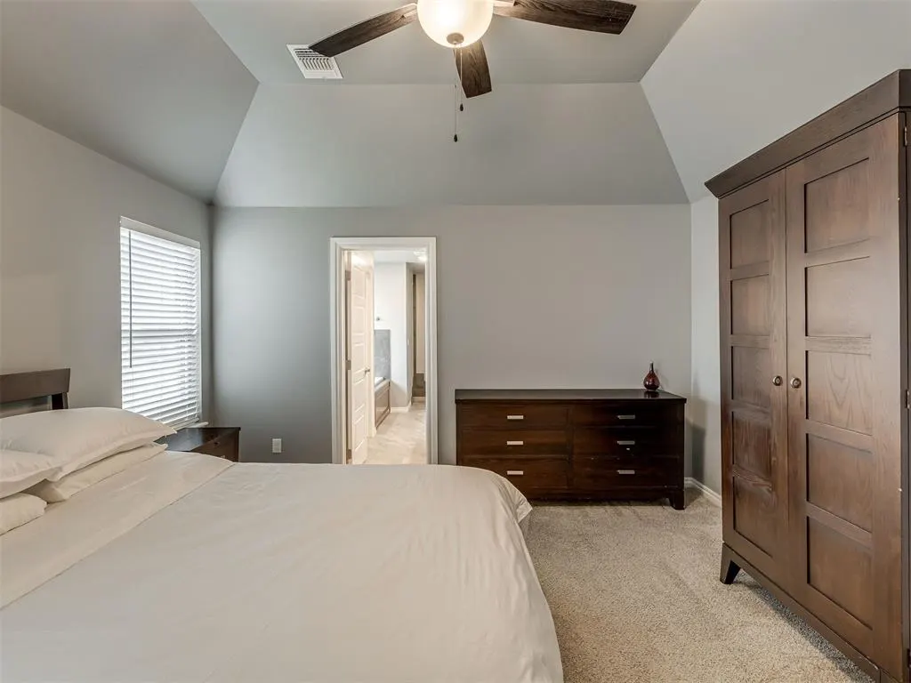 Photo 18 — 9321 NW 90th Street, Yukon, OK 73099