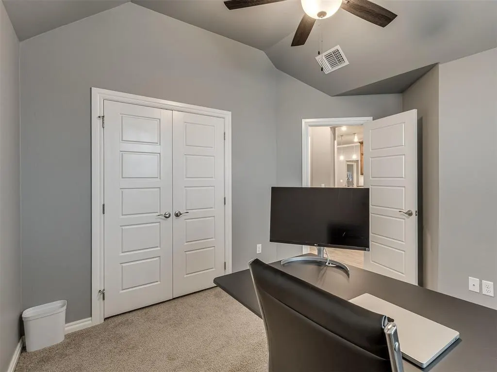 Photo 27 — 9321 NW 90th Street, Yukon, OK 73099