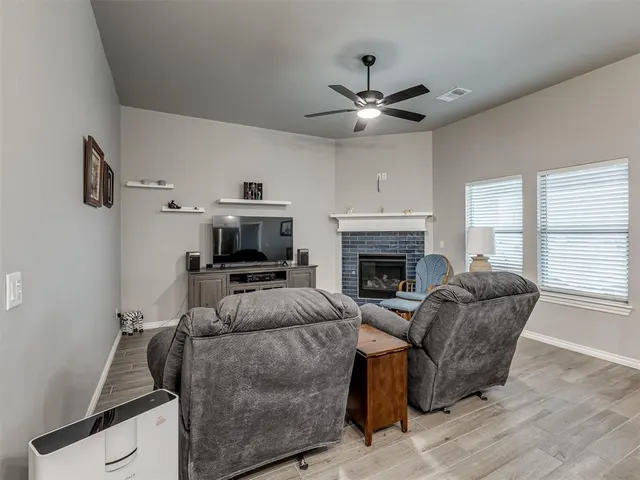 Photo 8 — 9317 NW 90th Street, Yukon, OK 73099