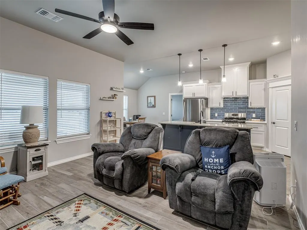 Photo 10 — 9317 NW 90th Street, Yukon, OK 73099
