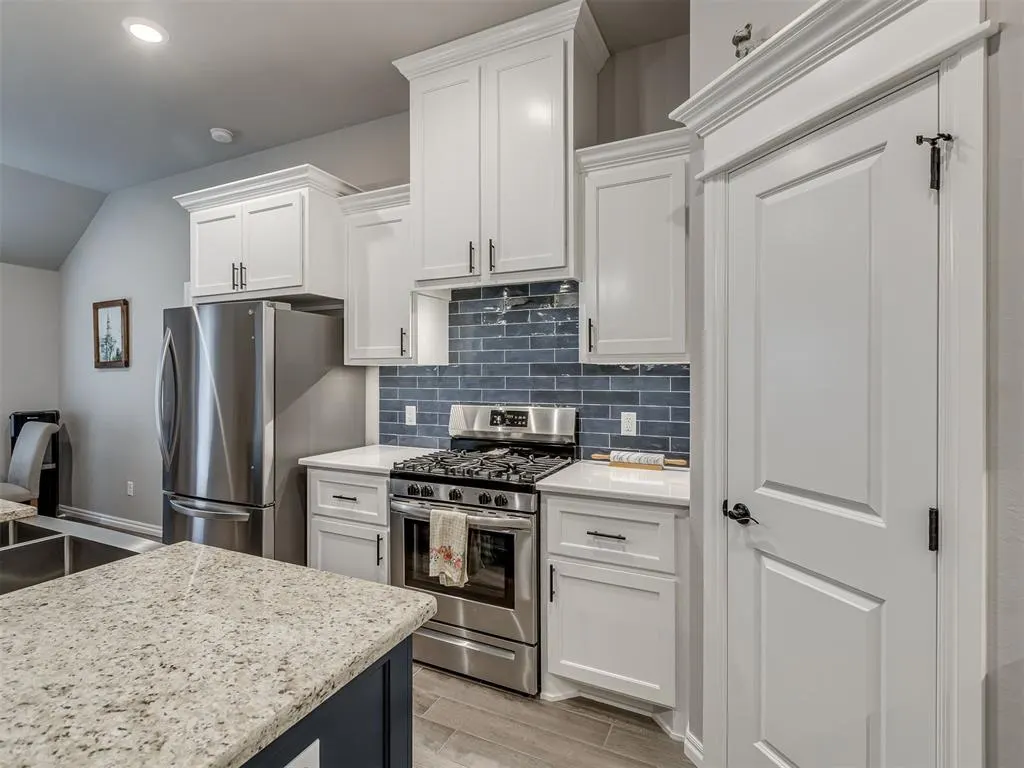 Photo 16 — 9317 NW 90th Street, Yukon, OK 73099