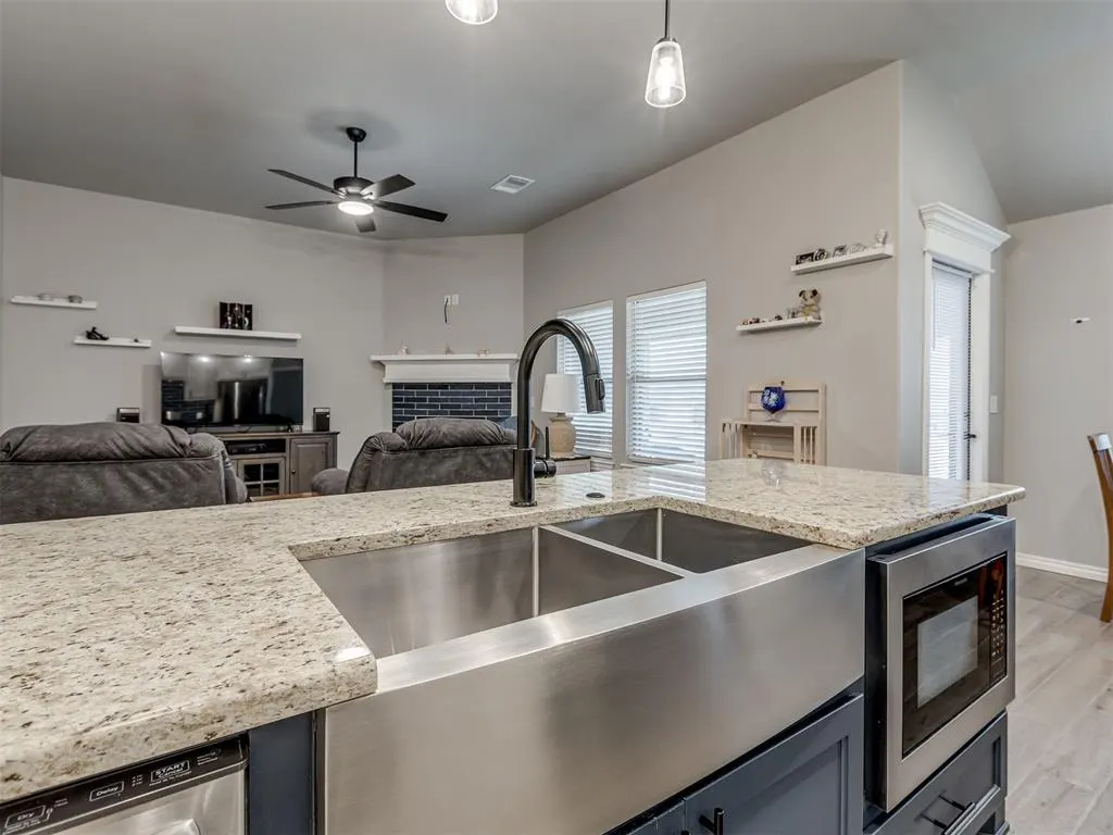 Photo 18 — 9317 NW 90th Street, Yukon, OK 73099