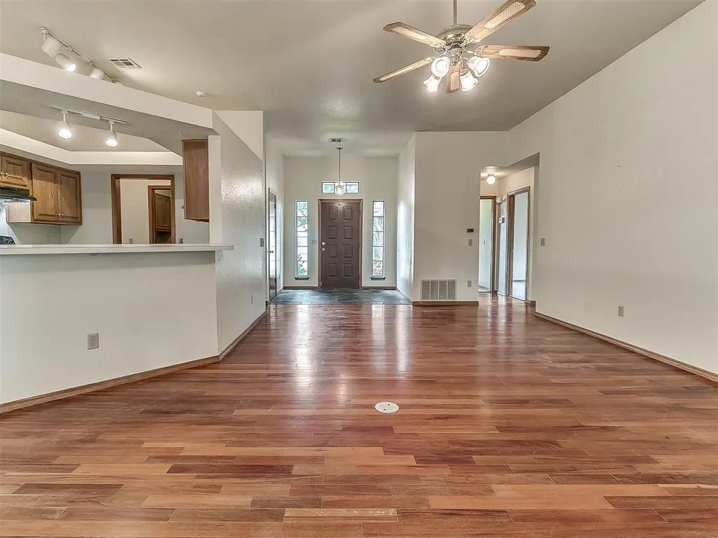 Photo 12 — 1713 Yosemite Place, Edmond, OK 73003