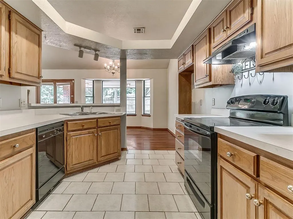 Photo 14 — 1713 Yosemite Place, Edmond, OK 73003