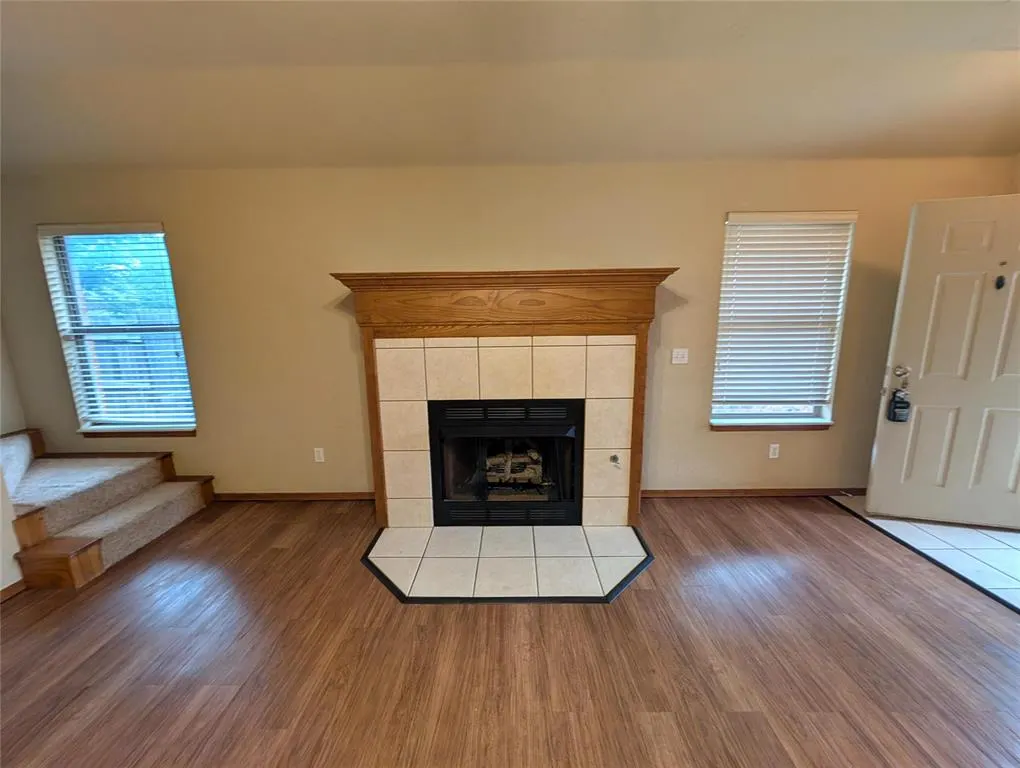 Photo 4 — 917 SW 37th Street, Moore, OK 73160
