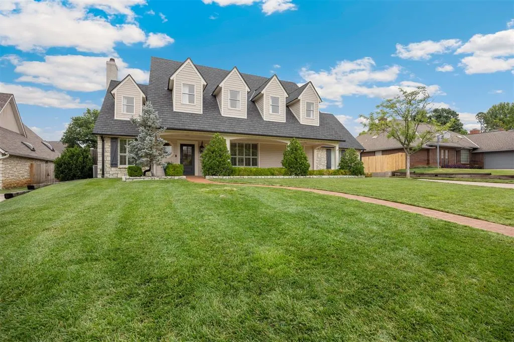 Photo 2 — 3217 Prairie Rose Road, Oklahoma City, OK 73120