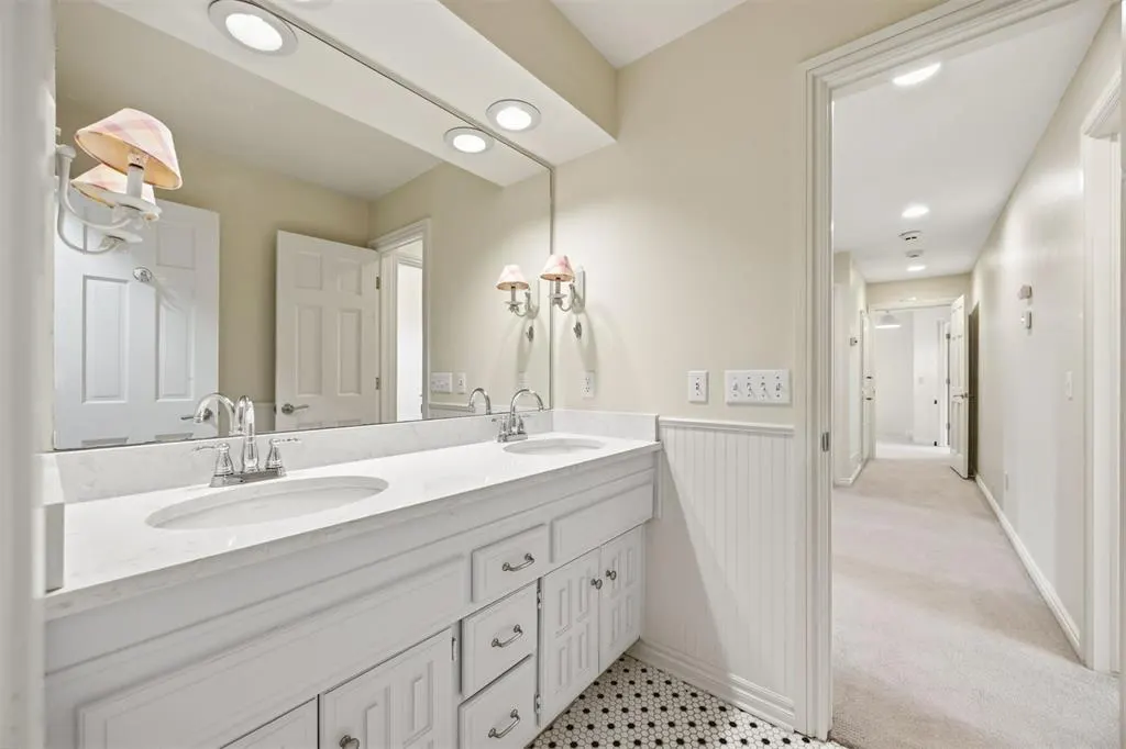 Photo 39 — 3217 Prairie Rose Road, Oklahoma City, OK 73120