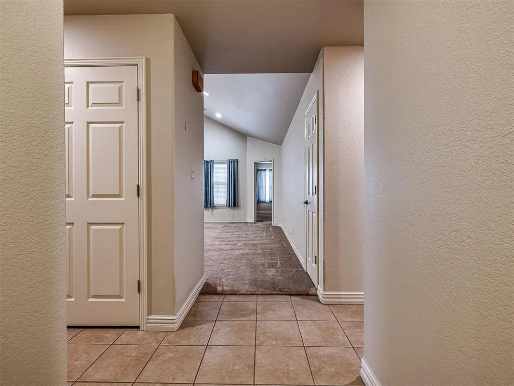 Photo 5 — 2200 Willow Run, McAlester, OK 74501