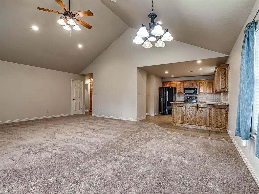 Photo 8 — 2200 Willow Run, McAlester, OK 74501