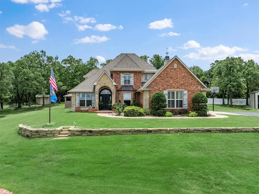 Front exterior — 910744 S 3440 Road, Chandler, OK 74834