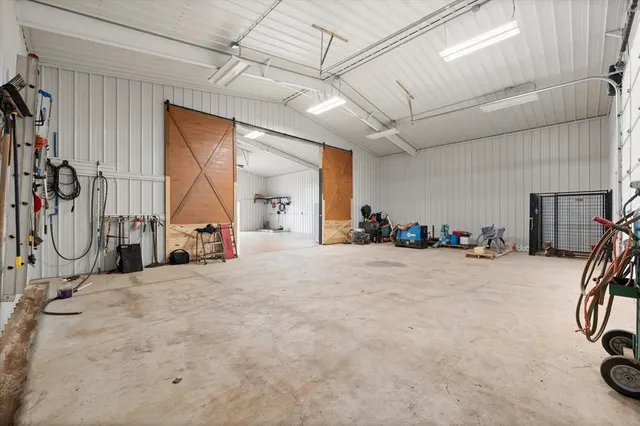 Photo 3 — 910744 S 3440 Road, Chandler, OK 74834