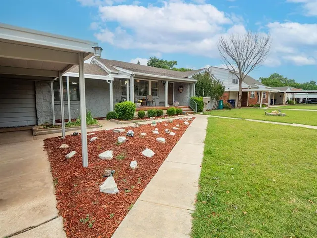Photo 4 — 2641 NW 35th Street, Oklahoma City, OK 73112