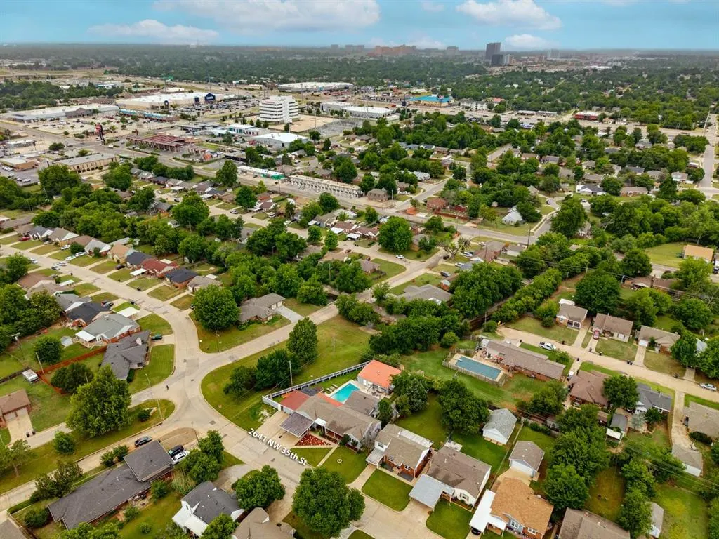 Photo 6 — 2641 NW 35th Street, Oklahoma City, OK 73112