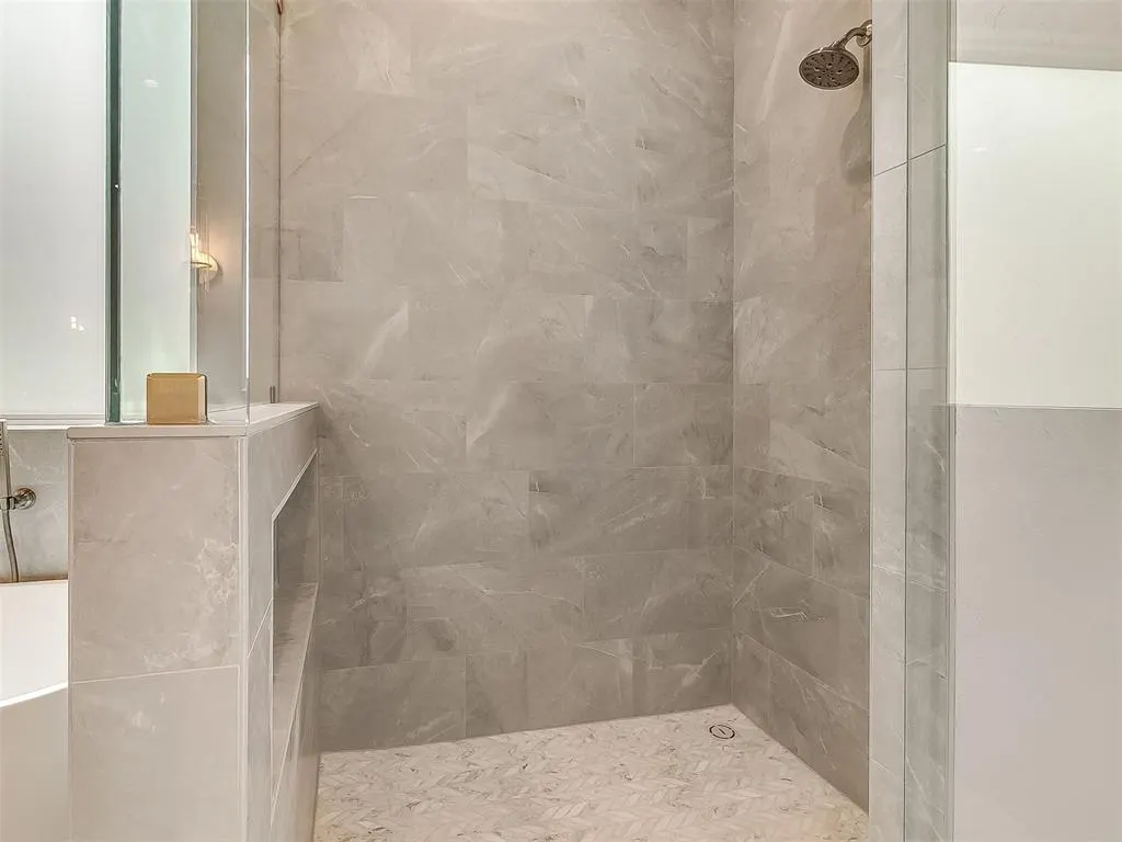 Photo 31 — 16425 Burgundy West Drive, Edmond, OK 73013