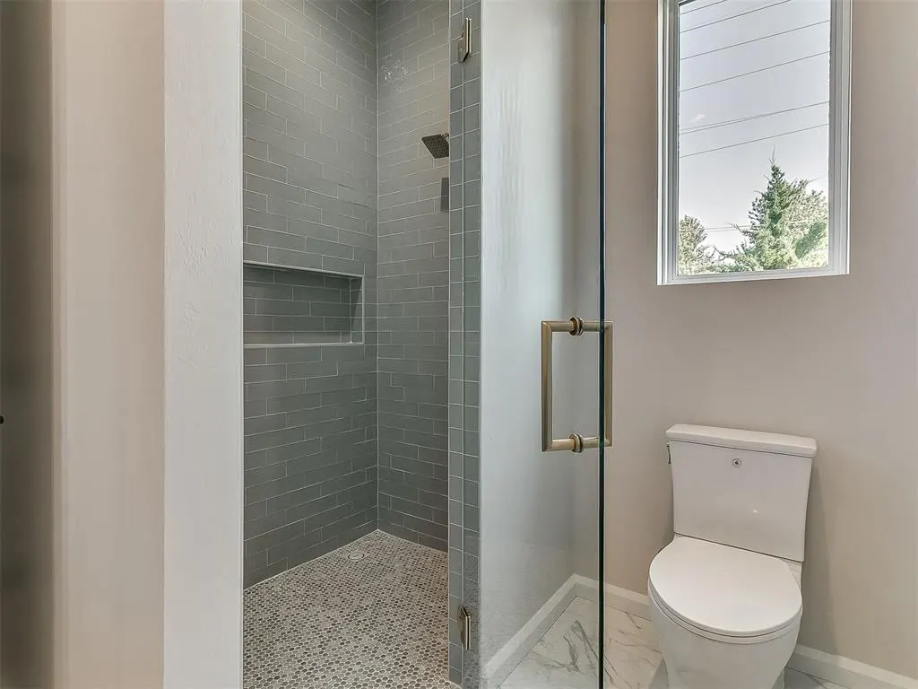 Photo 37 — 16425 Burgundy West Drive, Edmond, OK 73013