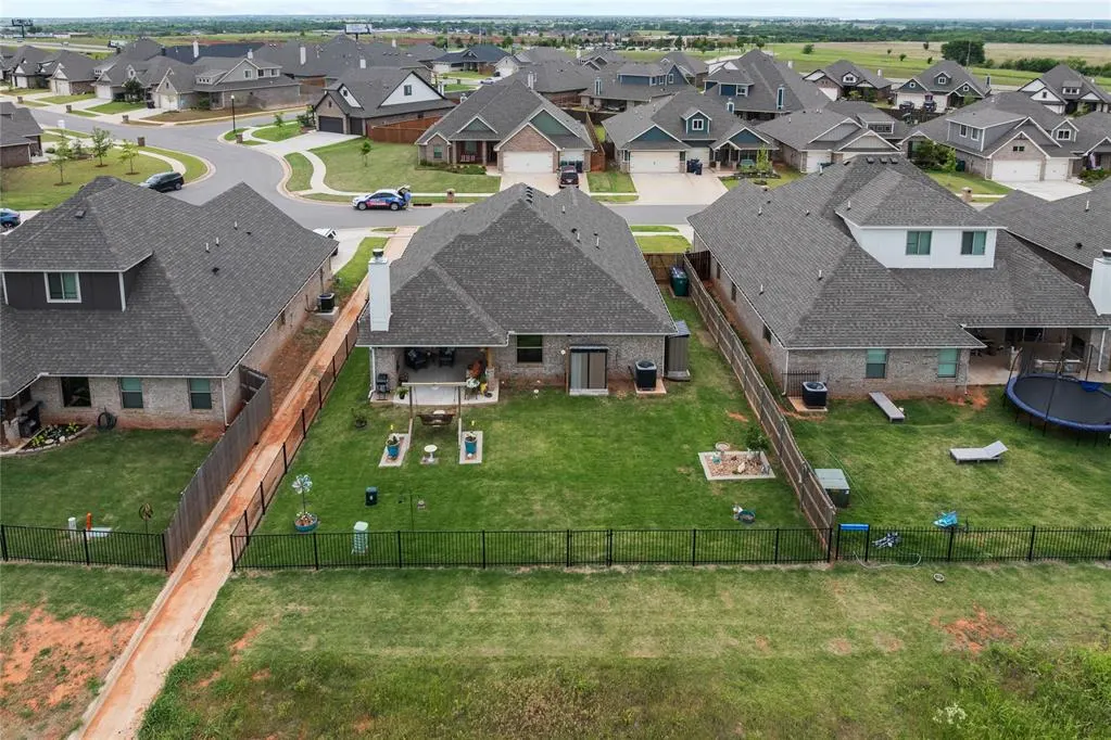 Photo 37 — 18712 Austin Place, Edmond, OK 73012