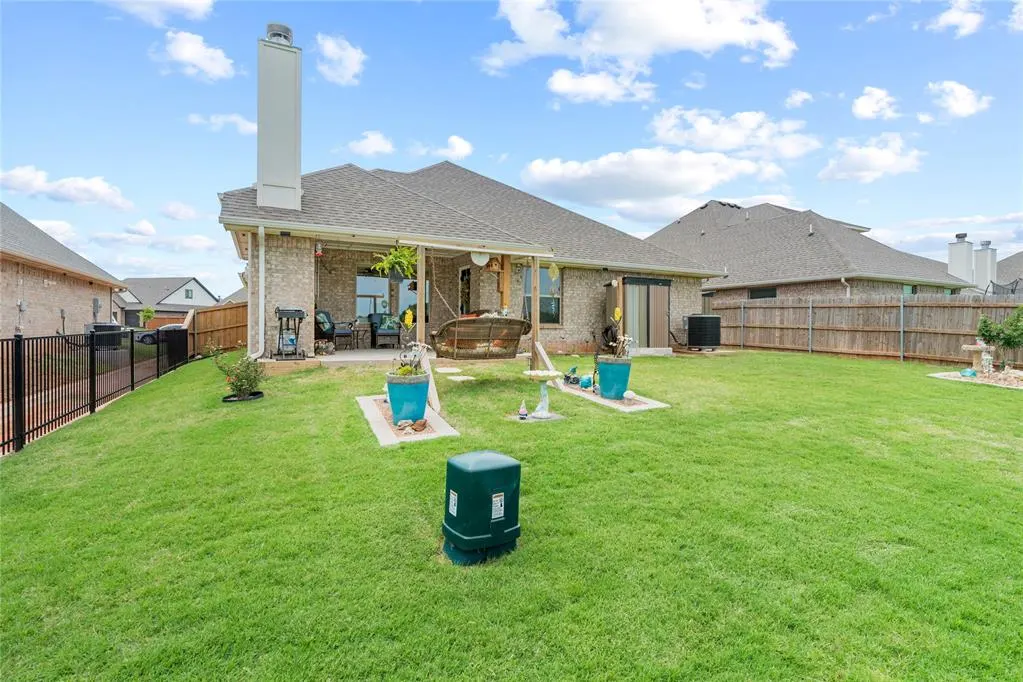 Photo 38 — 18712 Austin Place, Edmond, OK 73012