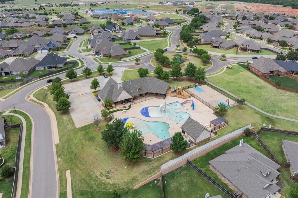 Photo 47 — 18712 Austin Place, Edmond, OK 73012