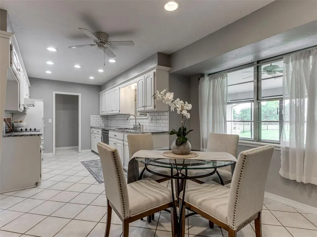 Photo 21 — 11017 NW 116th Street, Yukon, OK 73099
