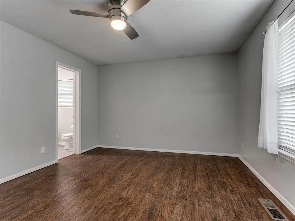 Photo 40 — 11017 NW 116th Street, Yukon, OK 73099