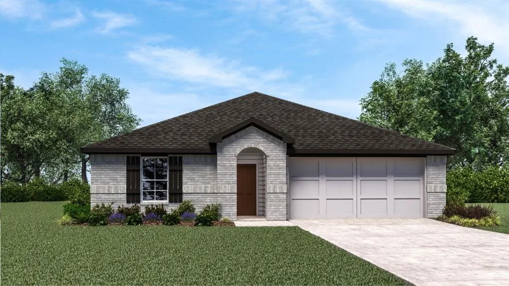 Front exterior — 800 States Avenue, Newcastle, OK 73065
