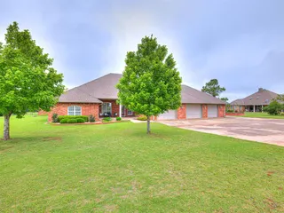 Sold home at 611 Broadway