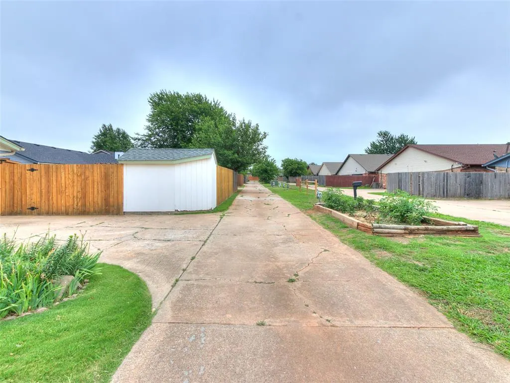 Photo 43 — 520 NW 138th Street, Edmond, OK 73013