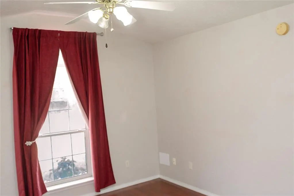 Photo 14 — 321 Peggy Drive, Elk City, OK 73644